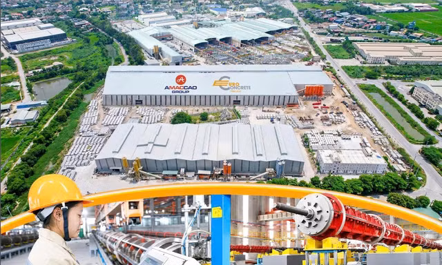 AMACCAO - Châu Âu Nam tiên phong ứng dụng robot công nghệ cao trong sản xuất bê tông