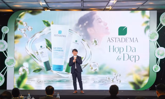 ASTADE’MA ra mắt bộ sản phẩm chăm sóc da mụn