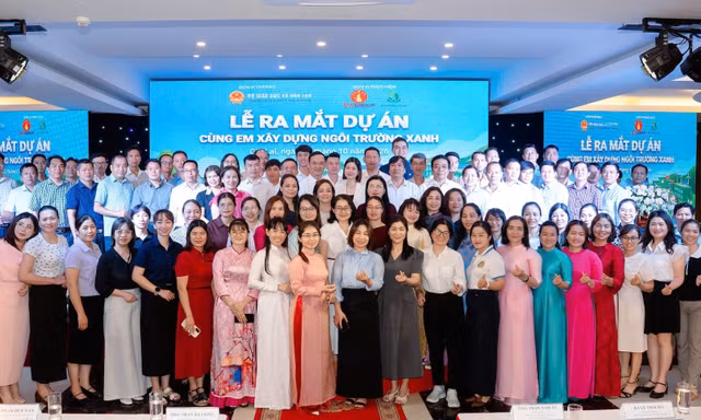 Bộ Giáo dục và Đào tạo phối hợp với Quỹ Vì tương lai xanh triển khai dự án “Cùng em xây dựng ngôi trường xanh”