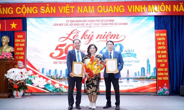 Khu Y tế Kỹ thuật cao TP.HCM đạt hai giải thưởng tại hội thi 'Tự hào trí thức thành phố mang tên Bác'