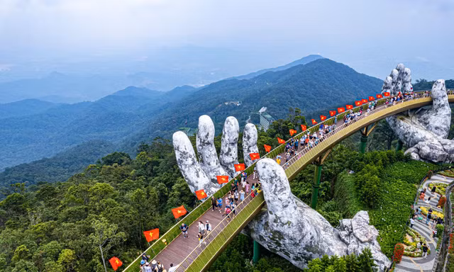 Mở 'van tín dụng': Động lực cho du lịch tăng tốc
