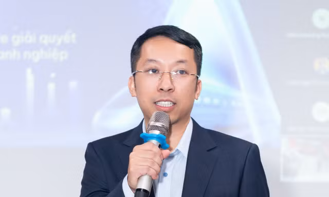 Giám đốc Khối Công nghệ Thông tin SHB cùng các lãnh đạo công nghệ bàn về AI tại CIO Summit 2026