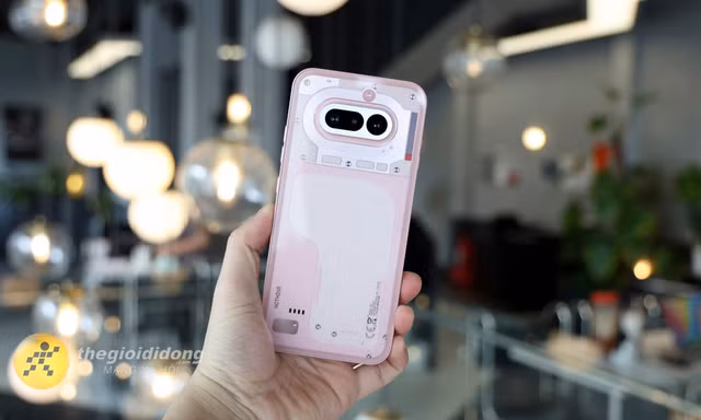 Người dùng iPhone cảm nhận gì khi dùng Nothing Phone 4a