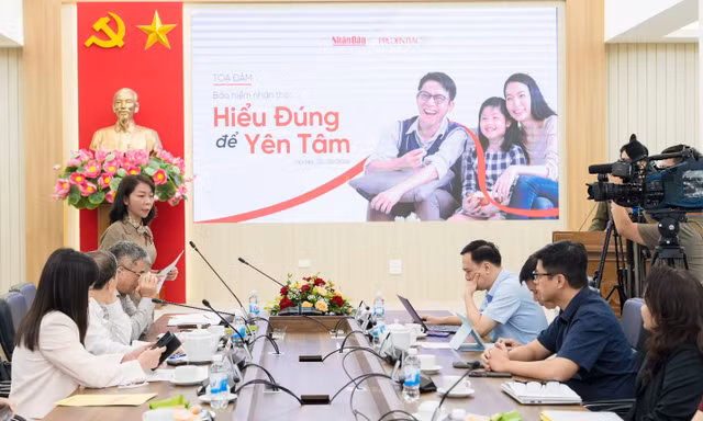 Tham gia bảo hiểm để vững vàng trước các cú sốc kinh tế 