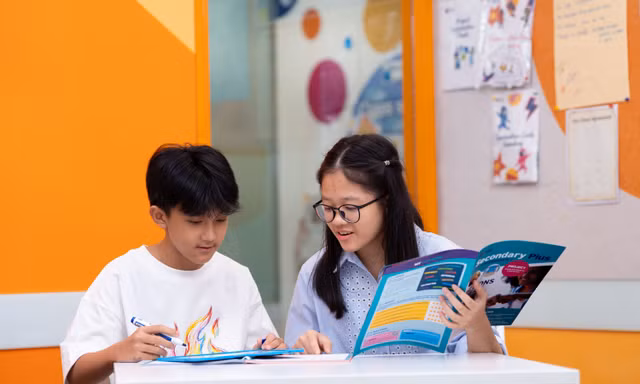 Một cách nhìn khác về ''lò luyện' tiếng Anh