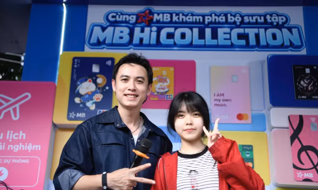 Sóng Festival: Giới trẻ hào hứng check-in photobooth của MB