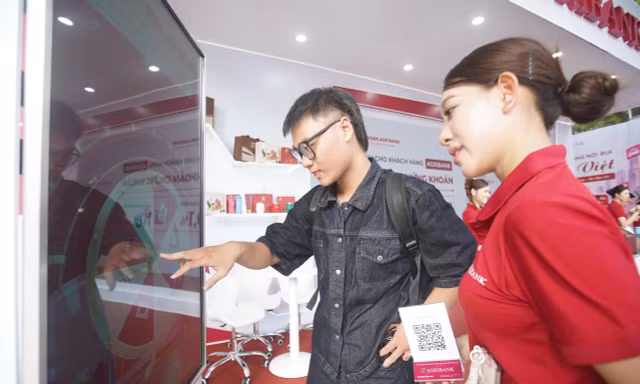 Ấn tượng các trải nghiệm tại gian hàng Agribank ở Sóng Festival