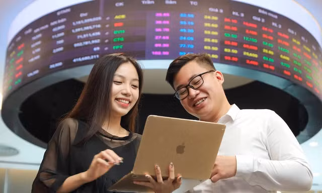 Sau 3 năm chờ đợi, VN-Index vượt 1.500 điểm