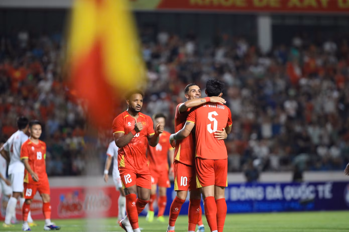 8679b5fd-23eb-40ec-84a6-85fe16a507a7.jpg