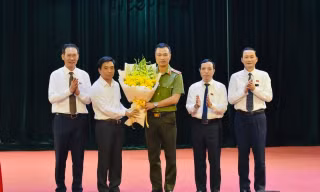 Giám đốc Công an tỉnh Thanh Hóa được bầu làm Ủy viên UBND tỉnh
