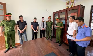 Bắt nhóm côn đồ hành hung nhân viên nha khoa khi đang khám cho trẻ nhỏ 