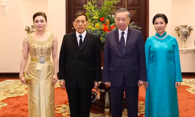 Tổng Bí thư, Chủ tịch nước và Phu nhân chủ trì chiêu đãi Nhà vua và Hoàng hậu Thái Lan