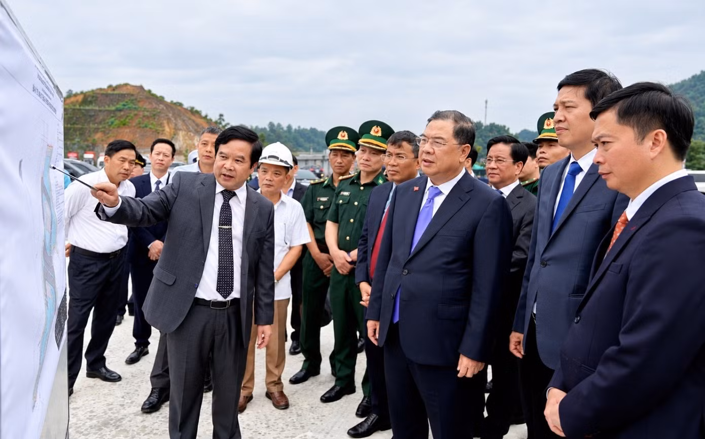 anh-don-ppt.jpg