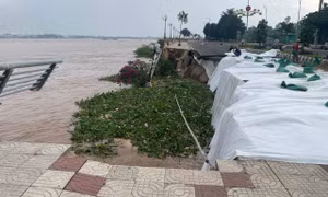 Hiện trường vụ sạt lở.