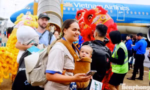 Sân bay Liên Khương mở cửa