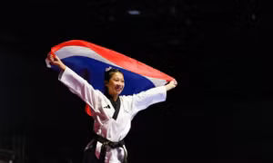 Vẻ đẹp rạng rỡ của 'Thánh nữ' giành HCV đầu tiên trên sàn đấu SEA Games