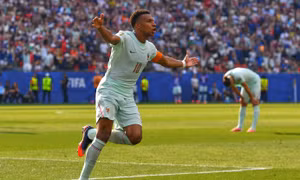 Mbappe phá kỷ lục World Cup, dẫn đầu cuộc đua Vua phá lưới