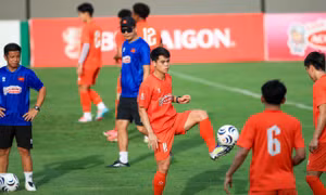 HLV Kim Sang-sik nhận thêm tổn thất lực lượng trước ASEAN Championship 2026 