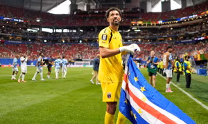 Những màn 'chào sân’ gây chấn động World Cup