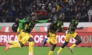 Senegal và Mali ngược dòng kịch tính, tứ kết AFCON căng như dây đàn