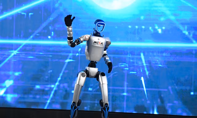 Ấn tượng màn trình diễn 'robot trên dòng chảy số'