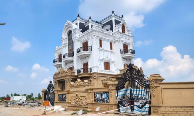 Thần đèn di chuyển biệt thự gần 1.000m² để làm đường kết nối sân bay Gia Bình