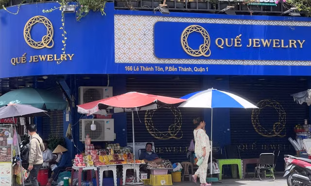 Chưa từng có: Hơn 30 doanh nghiệp vàng, kim cương ở TPHCM đóng cửa 