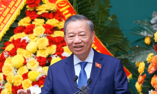 Tổng Bí thư, Chủ tịch nước muốn cựu công an nhân dân là 'ngọn cờ tư tưởng đúng đắn' nơi cư trú