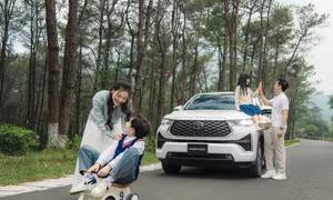 Toyota tung khuyến mãi lớn, quyết tâm bứt phá quý IV/2026