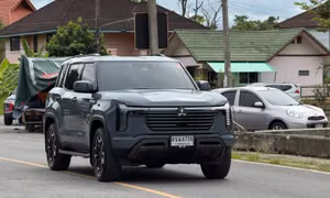 Mitsubishi Pajero đời mới tiếp tục hút khách, vượt chỉ tiêu năm