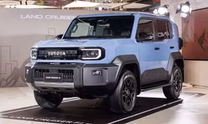 Toyota Land Cruiser cỡ nhỏ sắp cập bến Việt Nam