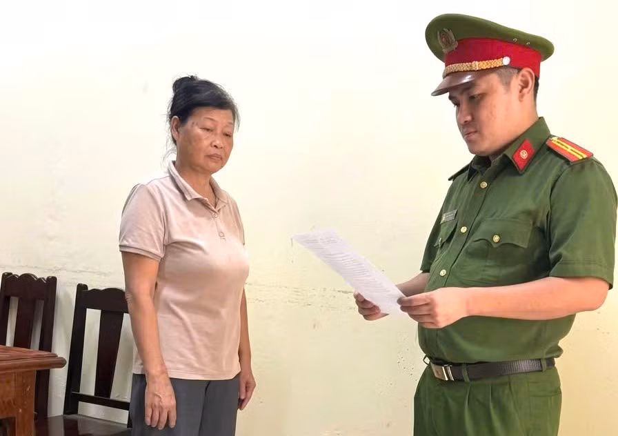 co-quan-canh-sat-dieu-tra-cong-bo-quyet-dinh-to-tung-doi-voi-bi-can-pham-thi-tam.jpg