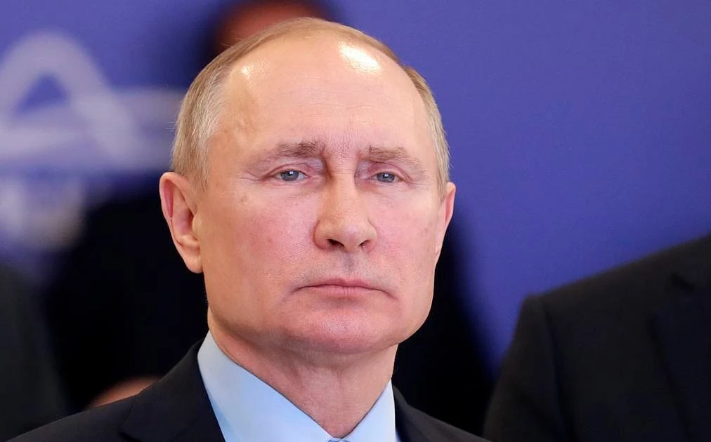 Tổng thống Nga Putin ra lệnh tạm dừng không kích thủ đô Ukraine để đàm phán