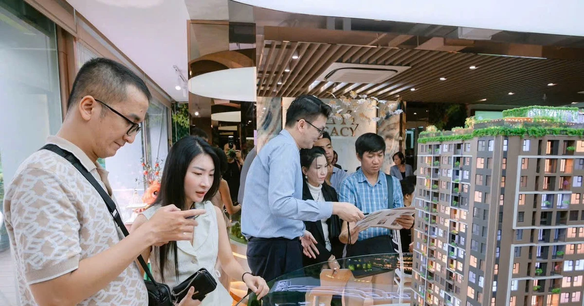 Thị trường bất động sản cuối năm: Phụ thuộc lãi suất