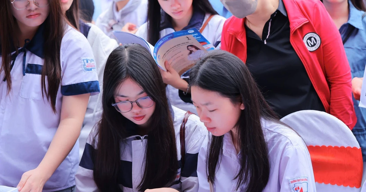 Các trường đại học tuyển bổ sung hàng nghìn chỉ tiêu
