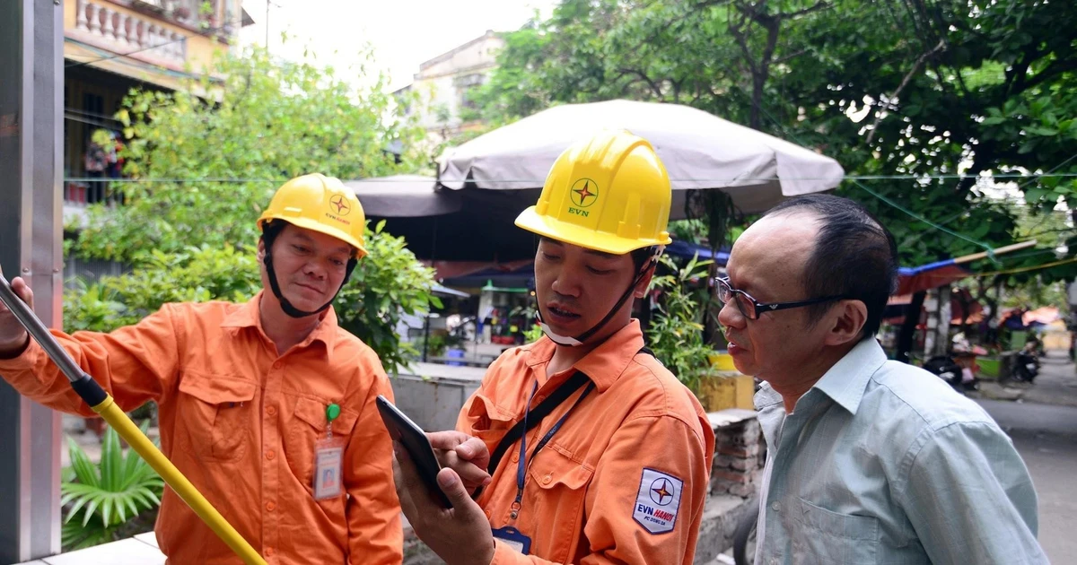 Đề xuất áp giá điện theo giờ: Chưa rõ tác động, chuyên gia cảnh báo gì?