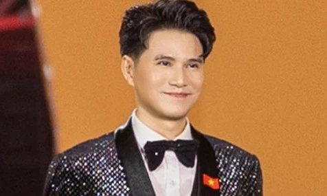 Nam MC áp lực khi dẫn concert quốc gia 40.000 người
