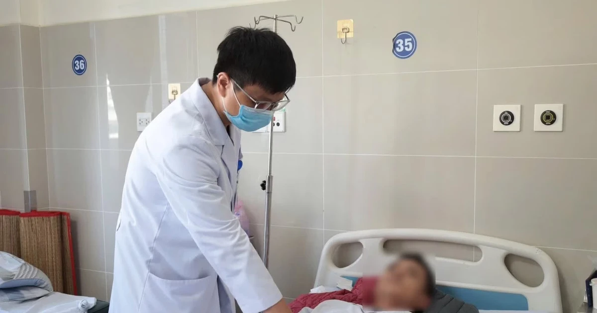 Hơn 350 người ngộ độc khi ăn bánh mì Hồng Ngọc, phạt cơ sở 94 triệu đồng