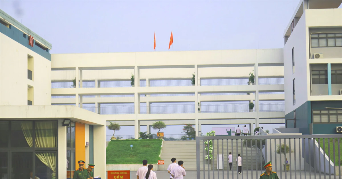Chi tiết đề thi lại môn Toán tốt nghiệp THPT ở Tuyên Quang