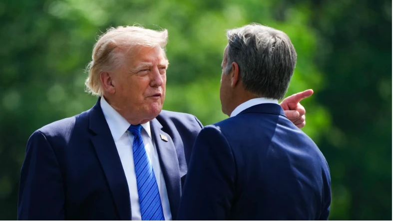 Tổng thống Mỹ Trump bác tin giám đốc CIA tới Nga để cảnh báo