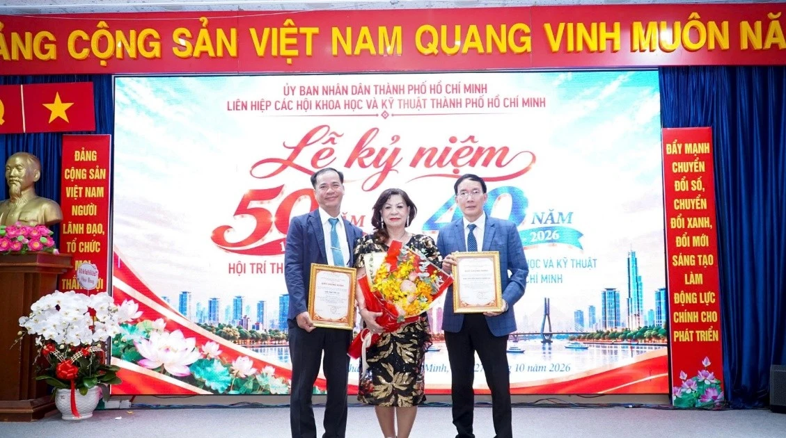 Khu Y tế Kỹ thuật cao TP.HCM đạt hai giải thưởng tại hội thi "Tự hào trí thức thành phố mang tên Bác"