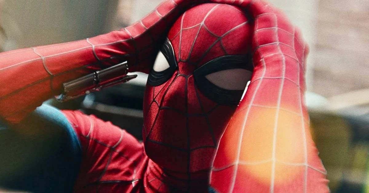 Một mình 'Người Nhện' cứu Hollywood