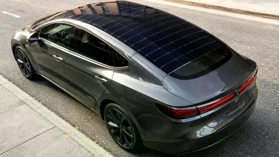 Trang bị giúp ôtô điện có thể vừa đi vừa sạc