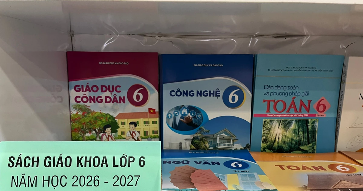 Sách giáo khoa có mẫu bìa khác nhau, dùng được không, nhà xuất bản nói gì?