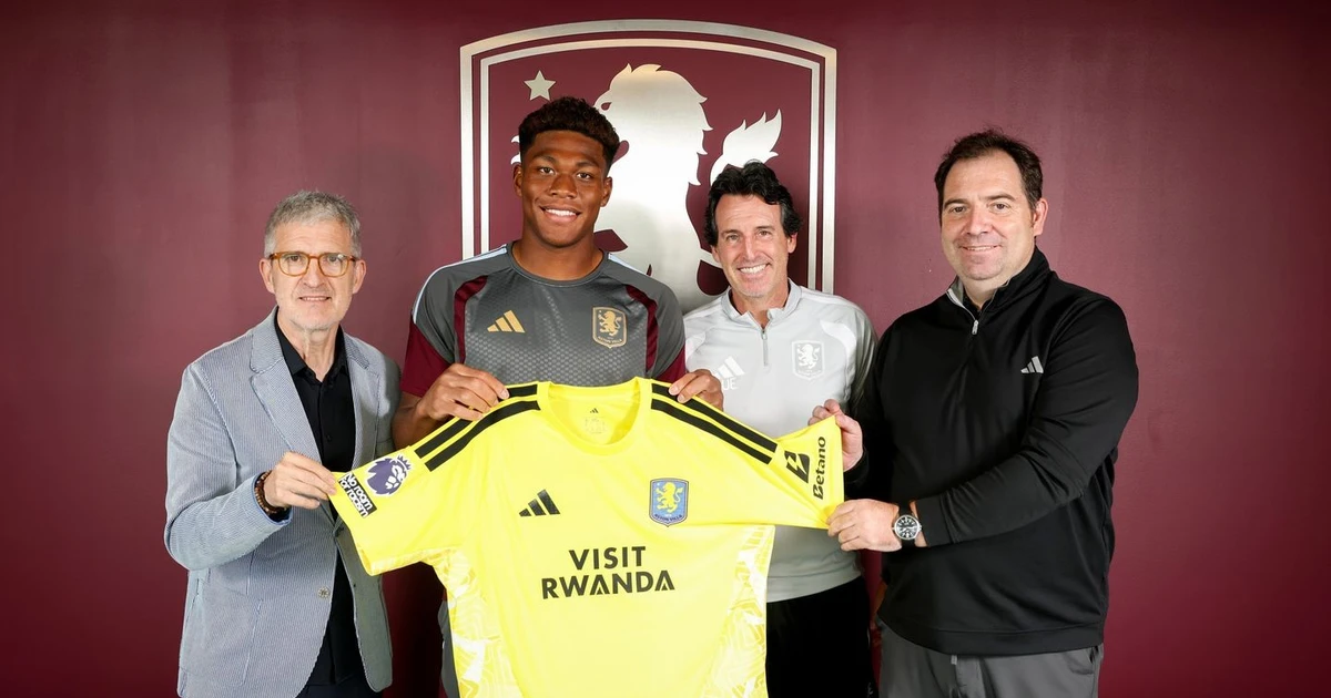 Thủ môn số một đội tuyển Nhật Bản chính thức gia nhập Aston Villa