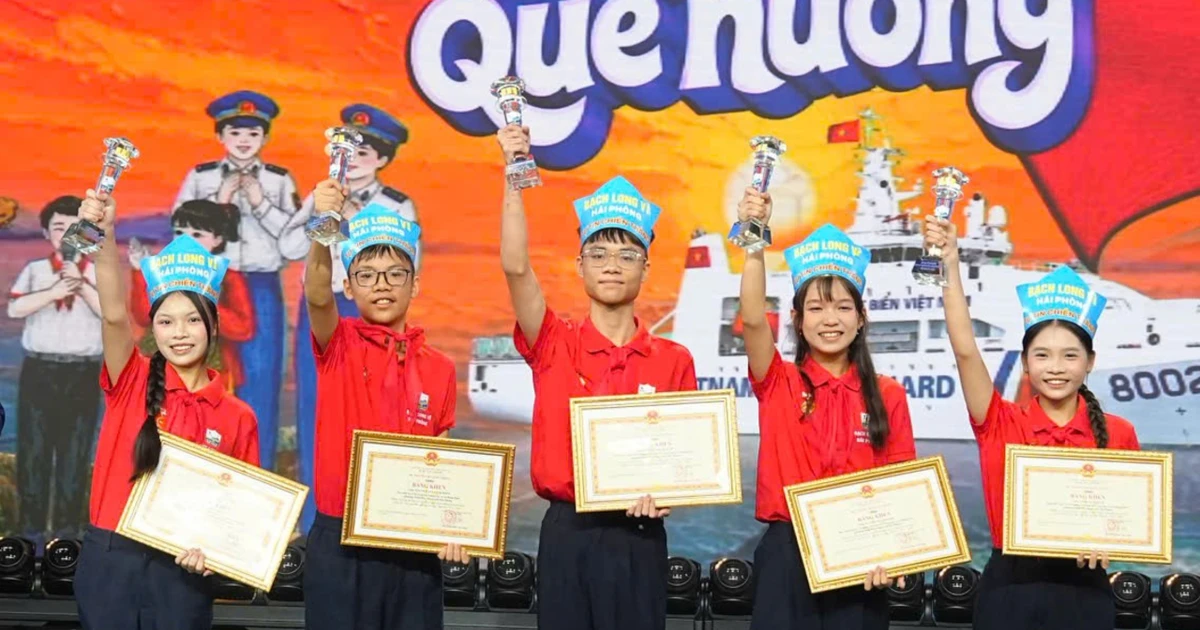 470.000 học sinh lan tỏa tình yêu biển, đảo qua cuộc thi 'Em yêu biển, đảo quê hương'