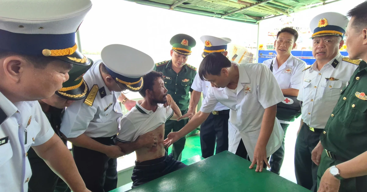 'Giữa biển khơi, ngư dân không bao giờ đơn độc'
