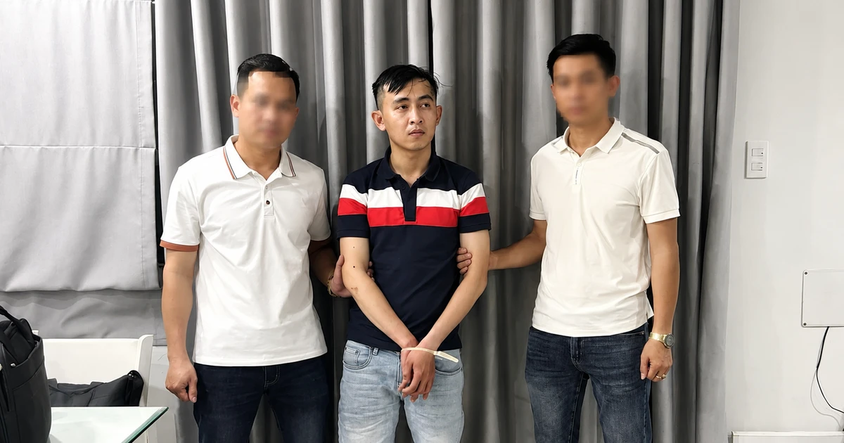 Bắt đối tượng trốn thi hành án, phát hiện hơn 1,3kg ma túy trên ô tô