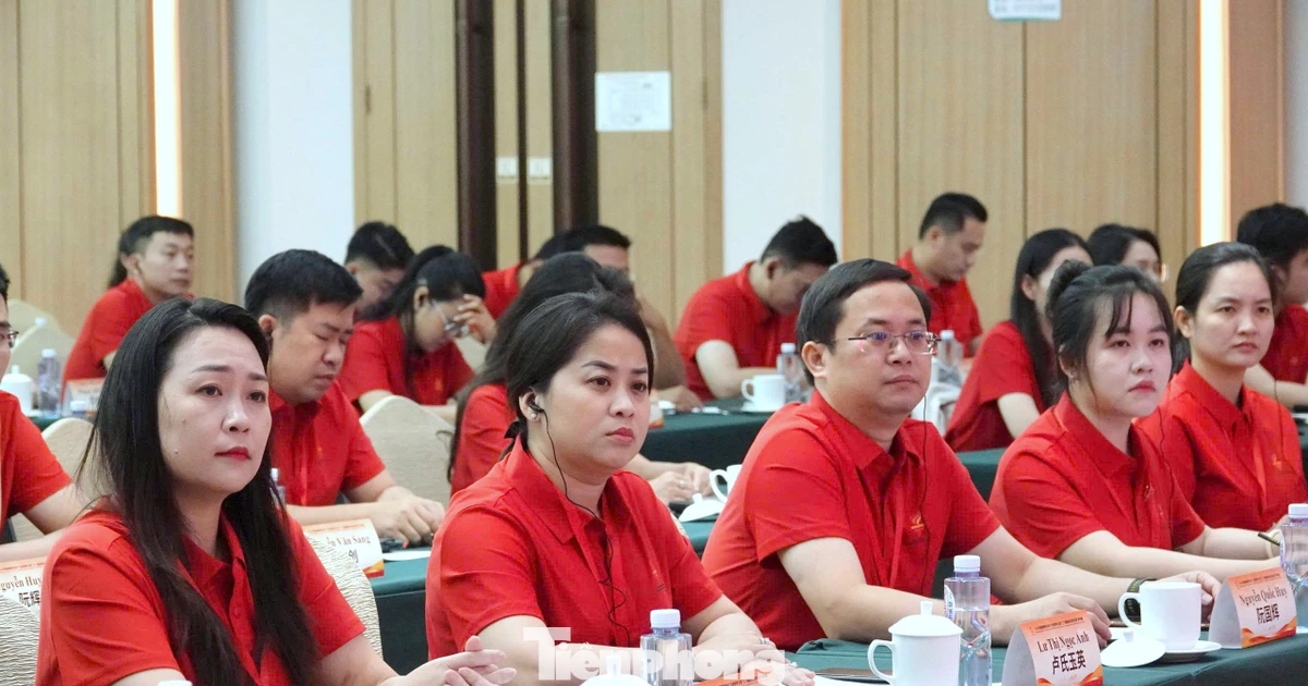 Thanh niên Việt Nam tìm hiểu, theo dấu chân Bác Hồ trên đất Trung Quốc