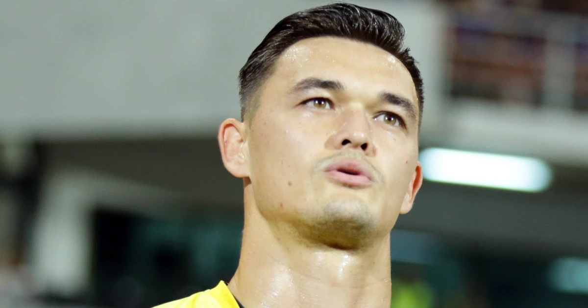 Chân dung thủ môn 'bay như chim' giúp tuyển Việt Nam thắng Thái Lan, một á hậu bị gọi tên